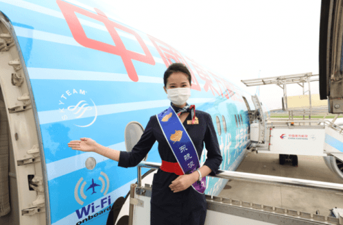 東方航空客服，心與天空的橋梁守護(hù)者