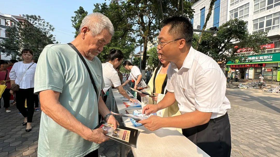 复兴区图书馆现代化发展规划，打造知识殿堂新标杆